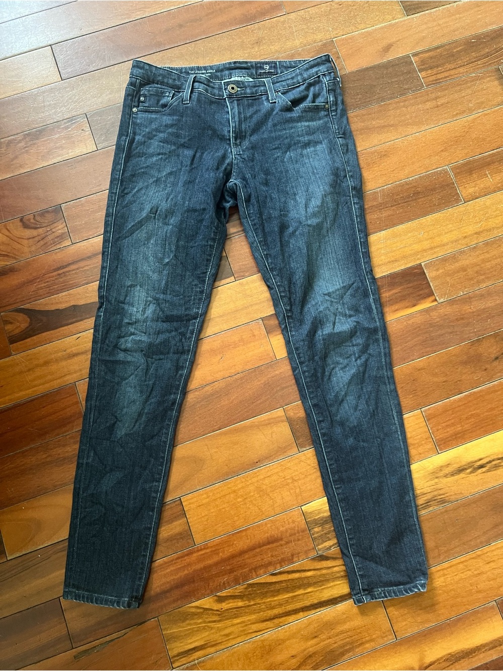 Adriano Goldschmied Classic Women's Dark Wash Skinny Jeans - Size 27R 0090